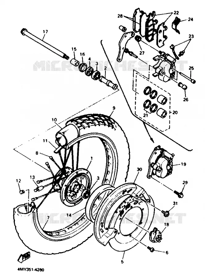 VOORWIEL Yamaha MOTO 660 1996 TENERE  XTZ660